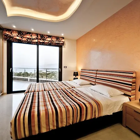 Villa St. Nicolas & Theano *