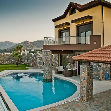 St. Nicolas & Theano Villa *