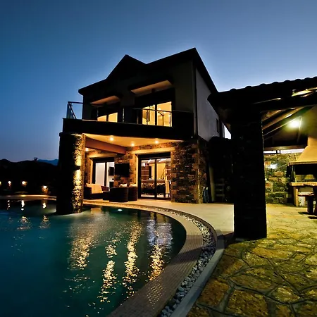 St. Nicolas & Theano Villa Agios Nikolaos (Crete)